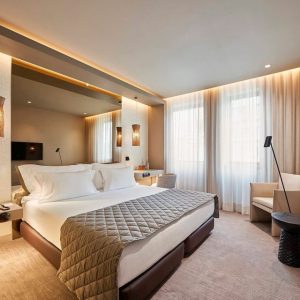proyecto-gea-pendant-lamp-custom-by-arturo-alvarez-room-hotel-portobay-1-640x640
